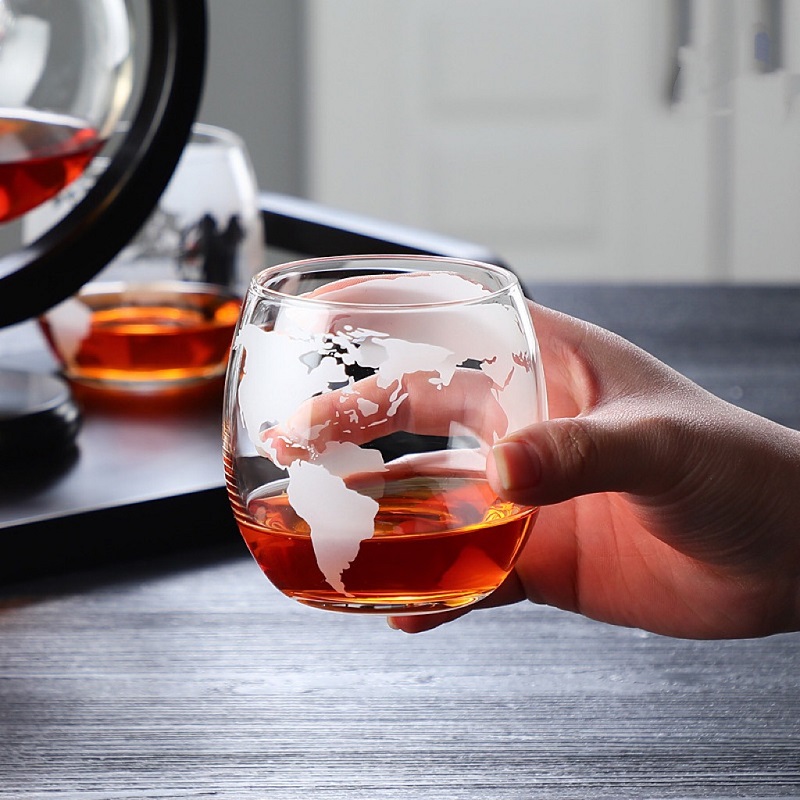 1L الإبداعية غلوب الدورق مجموع - مراجعة Decanter Globe Set وسعره